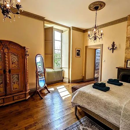 Centrally Located With Medieval Town Views