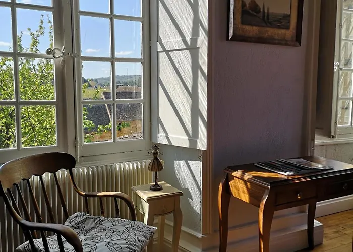 شقة Centrally Located With Medieval Town Views *