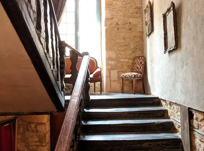 Centrally Located With Medieval Town Views *